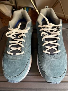 Dr. Scholl's Teal Suede Athletic Sneakers with White Laces